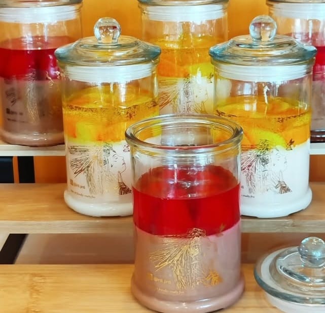 Pastry fruity candles