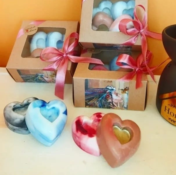 Love in the air wax melts